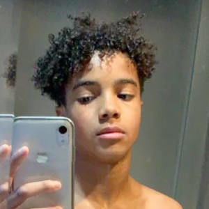 Meet your Posher, Macky